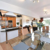 Отель Gorgeous 3BD Cottage in the Heart of Guildford, фото 9