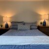 Отель Gorgeous Queen Bedroom in Lg Saratoga House - Cars Available в Саратоге