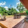 Отель Bryan Retreat w/ Fenced Yard < 2 Mi to Kyle Field!, фото 15