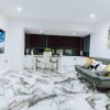 Отель Charming 2-bed Apartment in Purley, фото 9