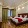 Отель Ashapuri Residency Manali - A Centrally Heated and Air Conditioned Hotel, фото 5