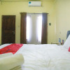Отель RedDoorz @ Mawun Street Kuta, фото 6