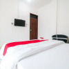 Отель RedDoorz @ Jalan Diponegoro Lampung, фото 19