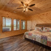 Отель Serenity Peak by Escape to Blue Ridge, фото 4