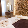 Отель Paleo Suites, фото 9