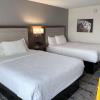 Отель La Quinta Inn & Suites by Wyndham Milwaukee SW New Berlin, фото 6