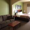 Отель SureStay Plus Hotel by Best Western San Antonio SeaWorld, фото 6