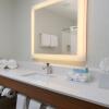 Отель Holiday Inn Express Hotel & Suites Magnolia-Lake Columbia, an IHG Hotel, фото 3