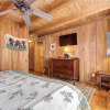 Отель Bear Cave Haus  2 Bedroom Home with Hot Tub, фото 6