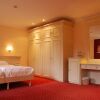 Отель Hostellerie le Prieuré de Conques, фото 5