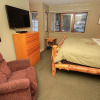 Отель Mountainback #61, Den 2 Bedroom Condo, фото 3