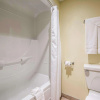 Отель Econo Lodge Inn & Suites, фото 8