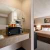 Отель Travelodge by Wyndham Swift Current, фото 10