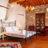 Отель Stonehouse With Backyard and Fireplace in Alacati, фото 16