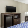 Отель Rodeway Inn & Suites, фото 19
