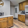 Отель Quiet Lawrenceville Home Near Shopping & Parks!, фото 6