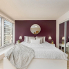 Отель Corner Suite - Yonge & Bloor, фото 3