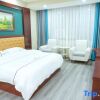Отель Xinhua Hotel (Wenshan Qihua Plaza), фото 2