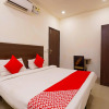 Отель OYO 62582 Hotel Sunshine, фото 2