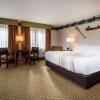 Отель La Quinta Inn & Suites by Wyndham Grants Pass, фото 23