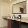 Отель Hampton Inn & Suites Indianapolis-Airport, фото 26