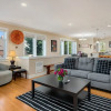Отель Seattle Vacation Home: Out of Africa, фото 20