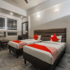 Отель OYO 14995 Hotel Starline Paltan Bazar, фото 4