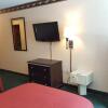 Отель Red Carpet Inn & Suites, фото 6