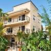 Отель Sunbrite Apartments, фото 1