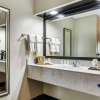 Отель Quality Inn Airport I-240, фото 3