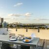 Отель Sydney East Luxury Apartment, фото 18