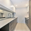 Отель Harbour Quays Apartments, фото 9