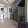 Отель Trendy 1-BR City Center Apt, фото 30