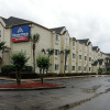 Отель Hometown Inn & Suites Jacksonville - Butler Blvd./Southpoint, фото 1