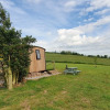 Отель Romantic Shepherds hut at Jacquies B and B, фото 1