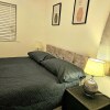 Отель Cosy 1 Bedroom Flat Near Bridgend Town Centre, фото 1