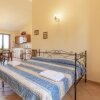 Отель Stunning Apartment in Giano Dell'umbria PG With 1 Bedrooms, Wifi and Outdoor Swimming Pool, фото 1
