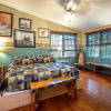 Отель Bear Creek Lodge and Cabins in Helen Ga - Pet Friendly, River on Property, Walking Distance to downt, фото 12