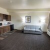 Отель Cobblestone Inn & Suites - Sheldon, фото 20