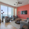 Отель Western Waves Dreamy Diamond Beach Condo - Mind-blowing Views Amenities, фото 1