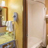 Отель Quality Inn, фото 10