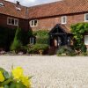 Отель The Barns Country Guesthouse, фото 1