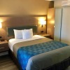 Отель Econo Lodge Inn & Suites Downtown, фото 15