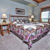 Отель Blue Spruce - Serenity Bay Resort 3 Bedroom Cabin, фото 11