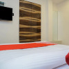 Отель OYO 18995 Hotel Airport Annex, фото 6