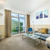 Отель Lake View Greenstone Apartment East, фото 5