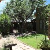Отель Klein Windhoek Guesthouse, фото 35