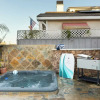 Отель Sand Castle by Avantstay Beach House on Balboa Peninsula w/ Patio & Hot Tub, фото 19