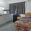 Отель Canadas Best Value Inn Mile-0-Motel Lillooet, фото 3