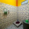 Отель SPOT ON 93270 Handisa Homestay Syariah, фото 25